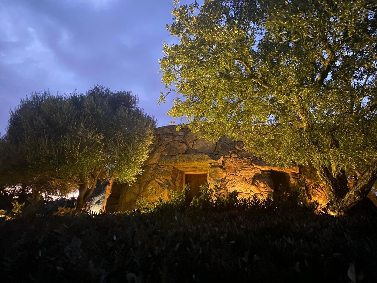 Il Nuraghe Del Lago Coghinas Oschiri Luaran gambar